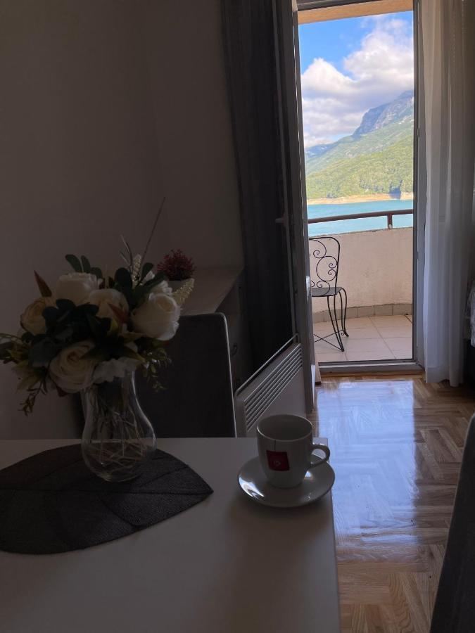 Zora Apartment 플루지네 외부 사진