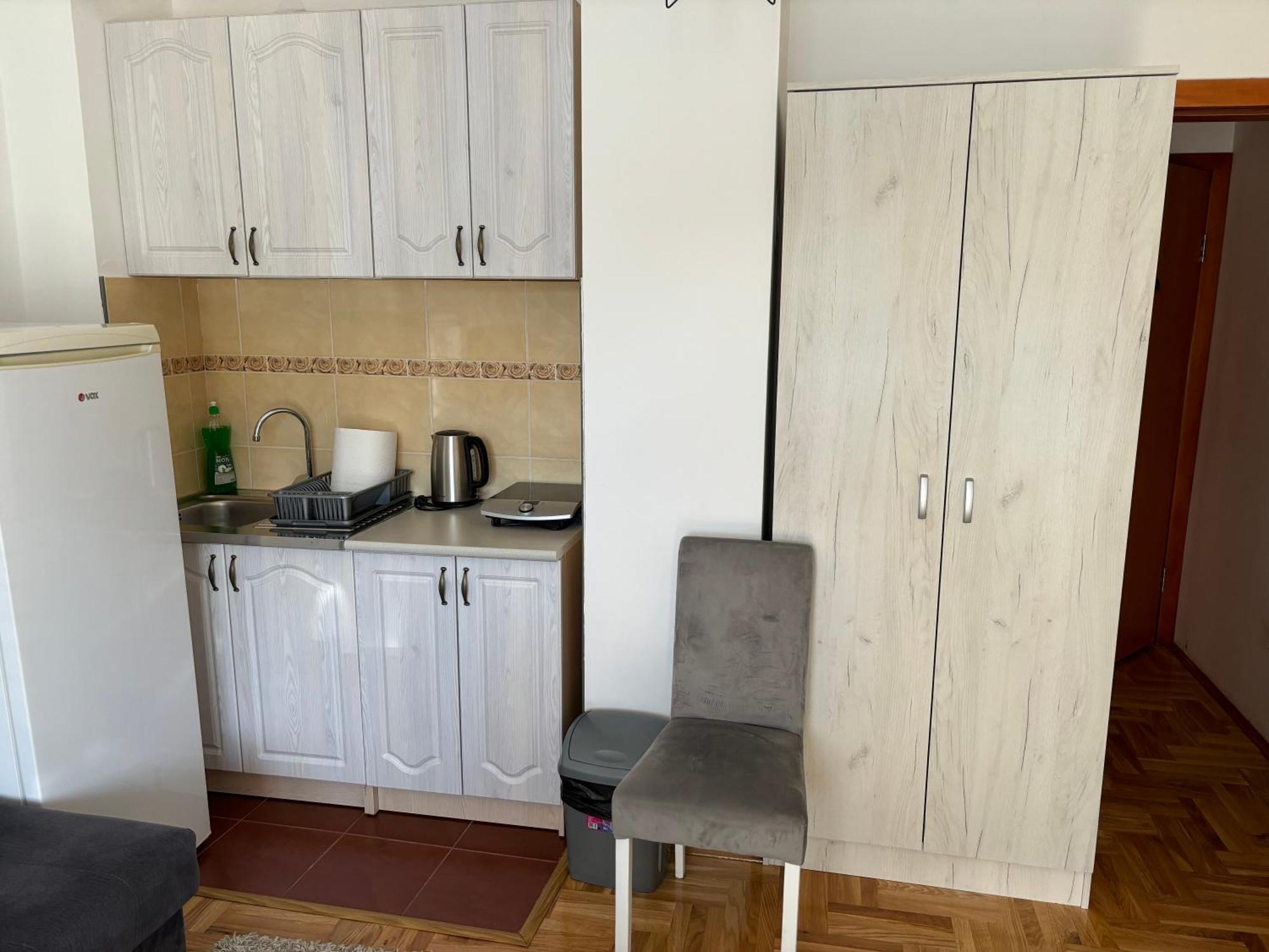 Zora Apartment 플루지네 외부 사진